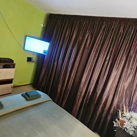 39 * Sluneční pobřeží